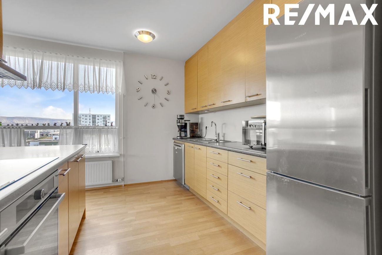 Drekavellir 18, 221 Hafnarfjörður