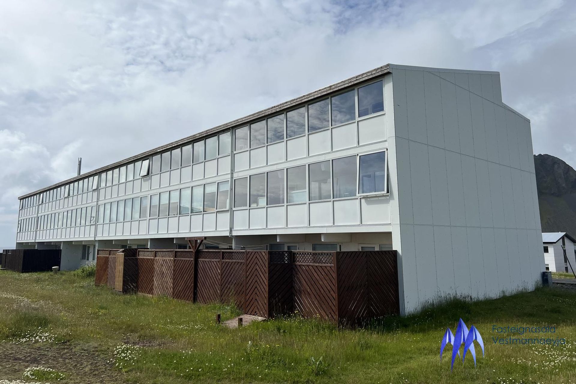 Áshamar 75, 900 Vestmannaeyjabær