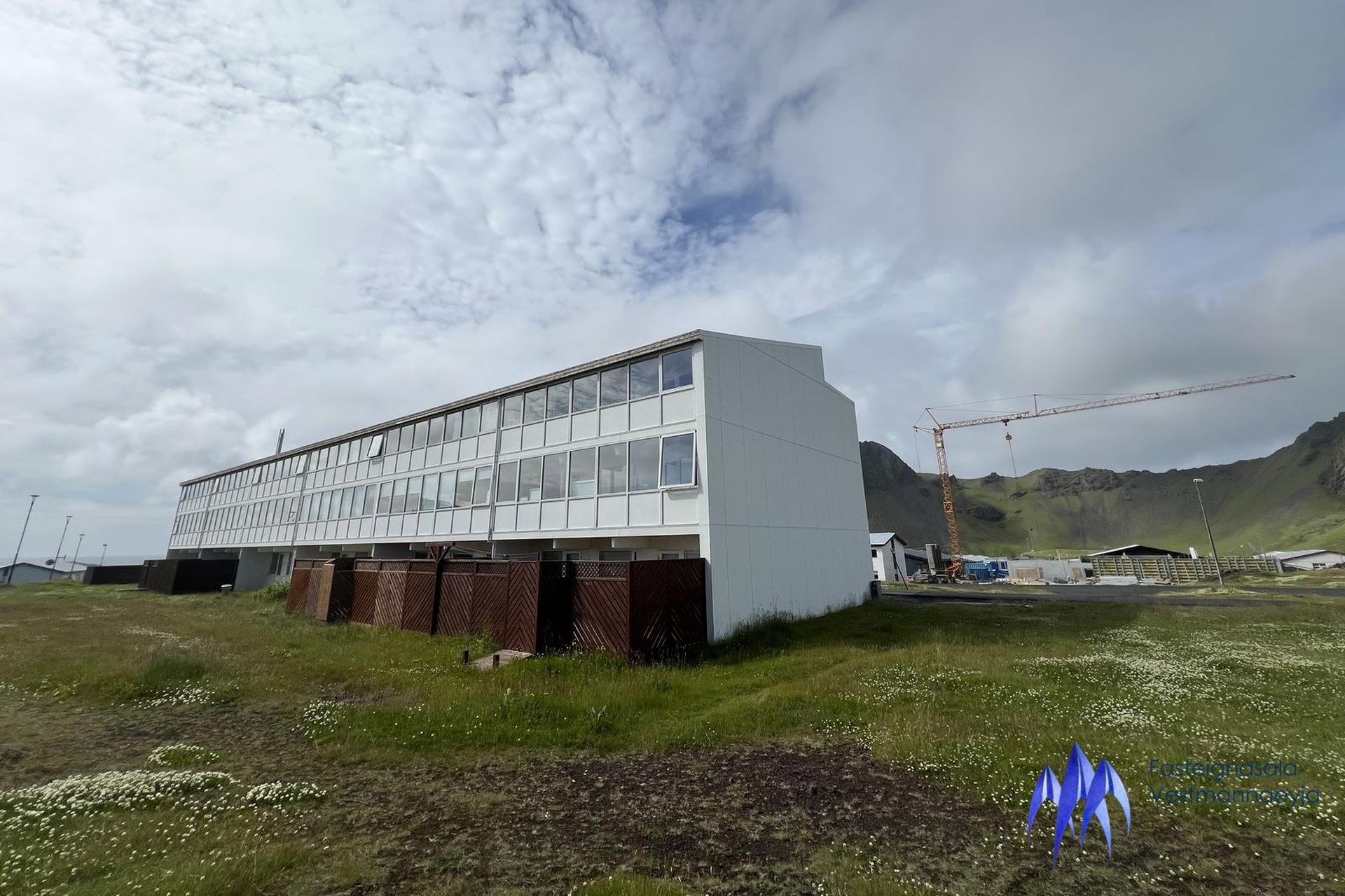 Áshamar 75, 900 Vestmannaeyjabær