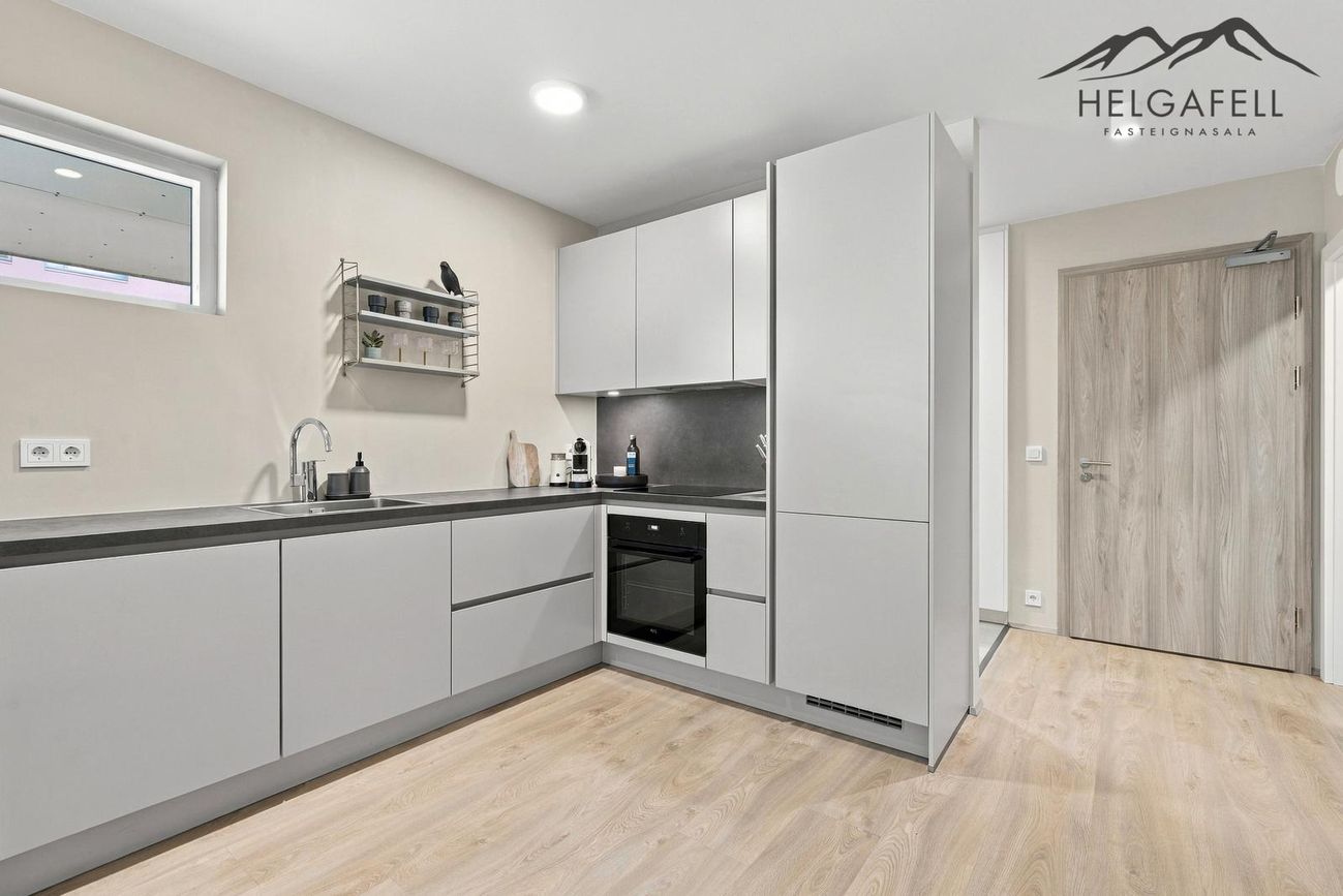 Dugguvogur 9, 104 Reykjavík