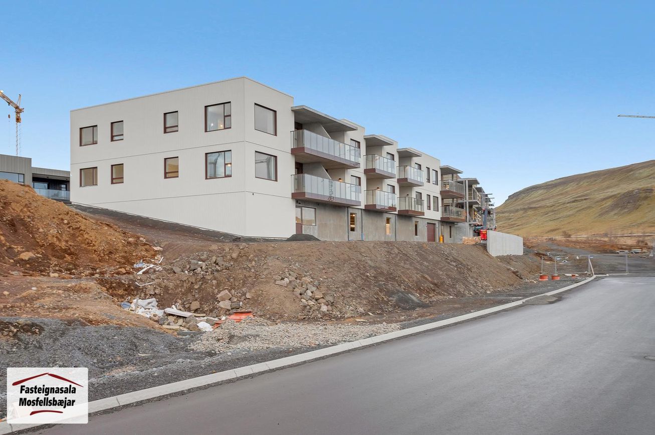 Úugata 8 - 0104, 270 Mosfellsbær