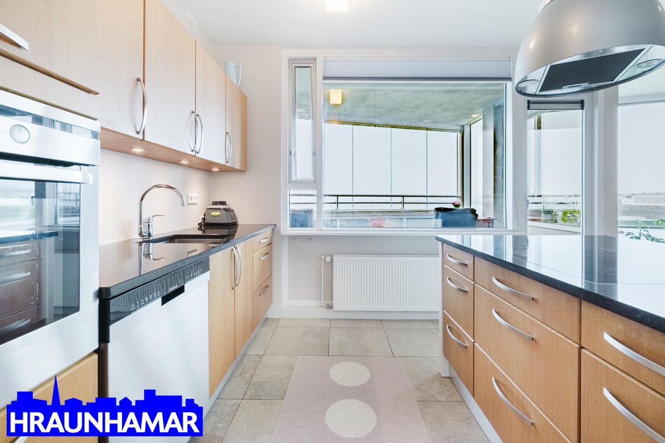 Norðurbakki 25A, 220 Hafnarfjörður