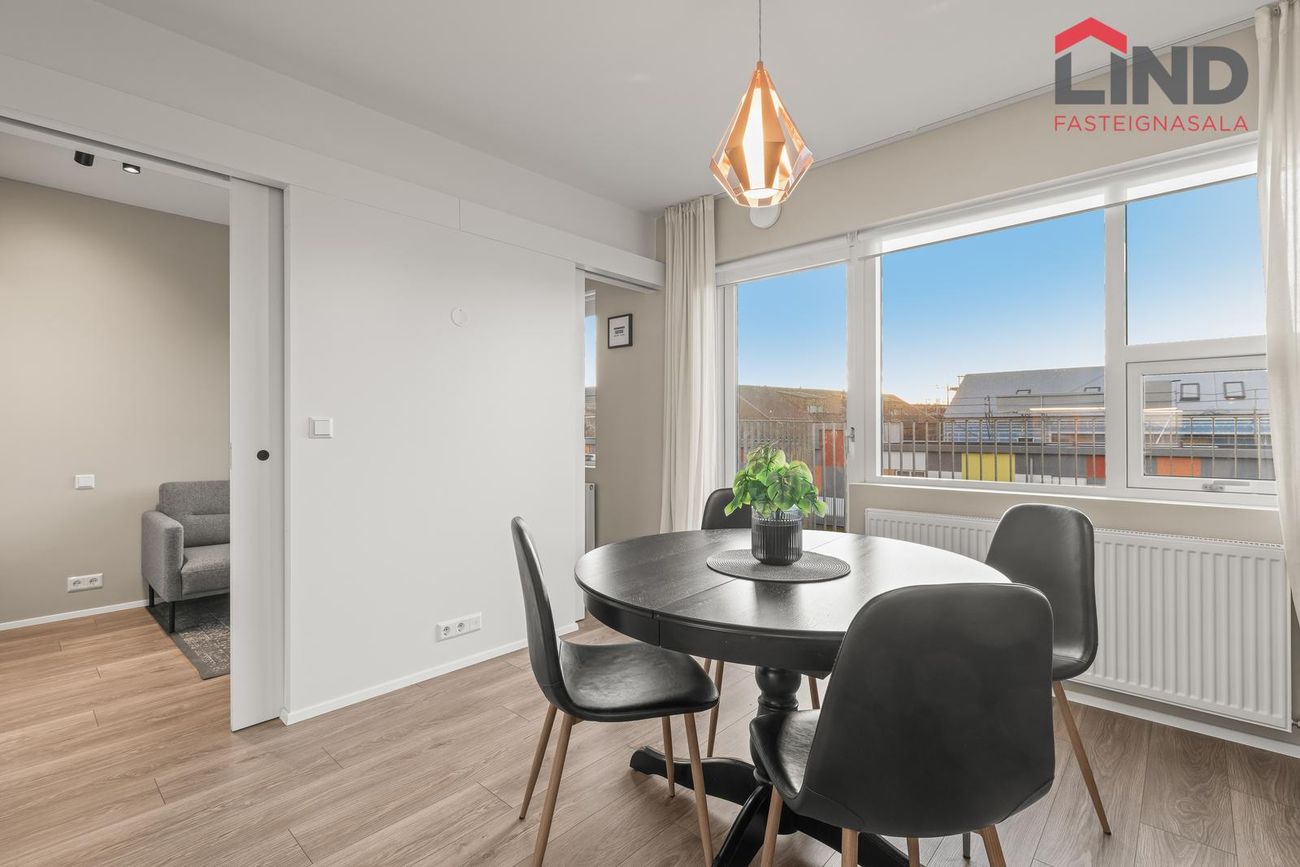 Jöfursbás 11D, 112 Reykjavík