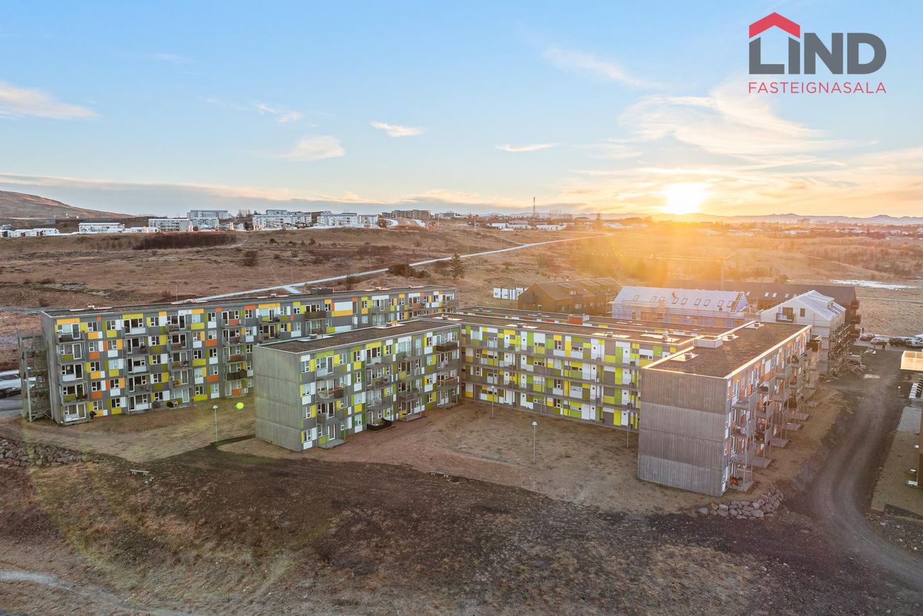 Jöfursbás 11D, 112 Reykjavík