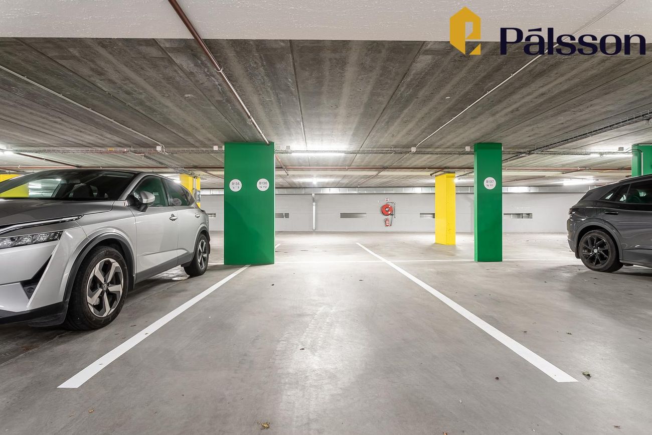 Smyrilshlíð 14, 102 Reykjavík