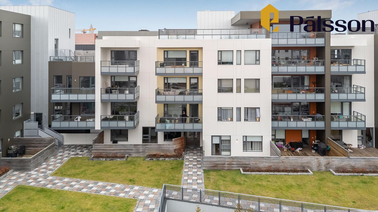 Smyrilshlíð 14, 102 Reykjavík