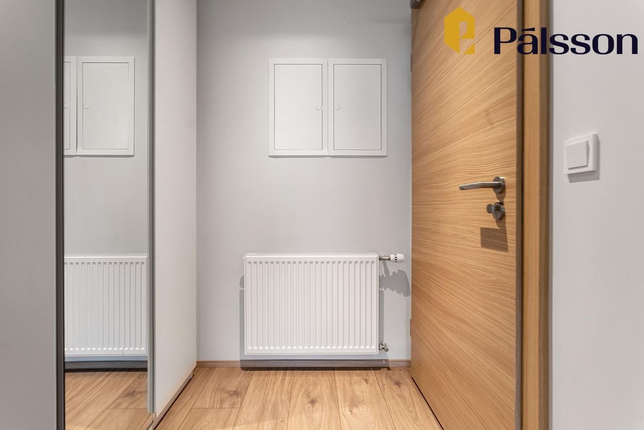 Smyrilshlíð 14, 102 Reykjavík