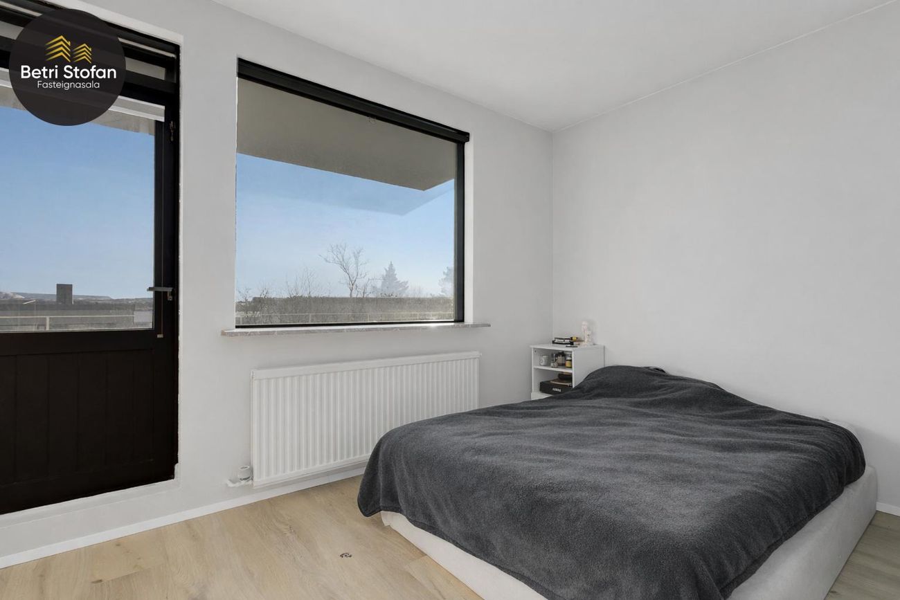 Kópavogsbraut 85 - 0102, 200 Kópavogur