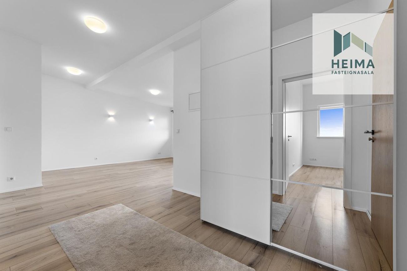 Tjarnabraut 14, 260 Reykjanesbær