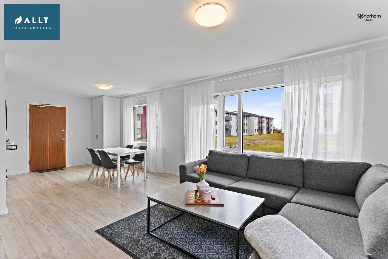 Skógarbraut 915, 262 Reykjanesbær