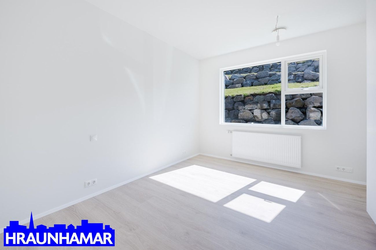 Baughamar 3 - 0301, 221 Hafnarfjörður