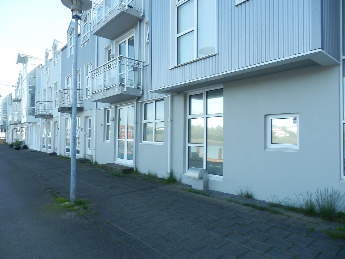 Naustabryggja 41, 110 Reykjavík