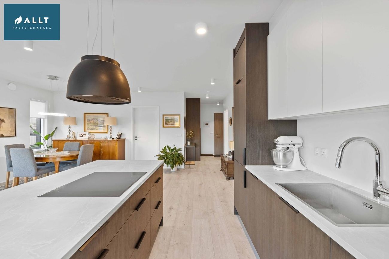 Hringhamar 37 - 0305, 221 Hafnarfjörður