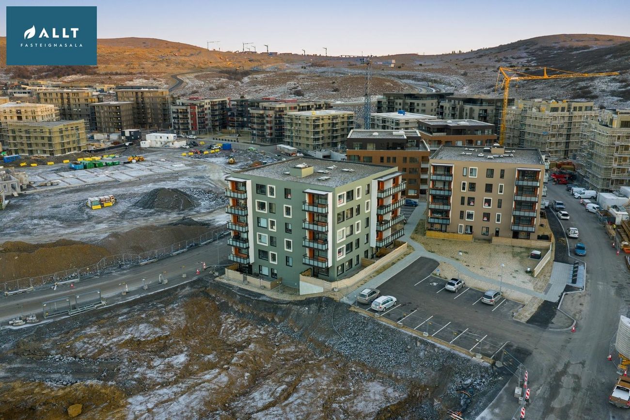 Hringhamar 37 - 0305, 221 Hafnarfjörður