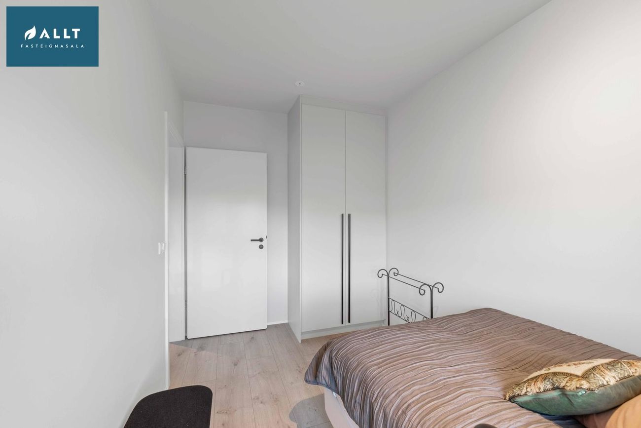 Hringhamar 37 - 0305, 221 Hafnarfjörður