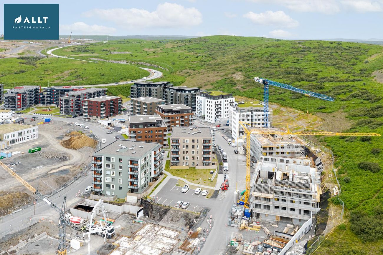 Hringhamar 35, 221 Hafnarfjörður