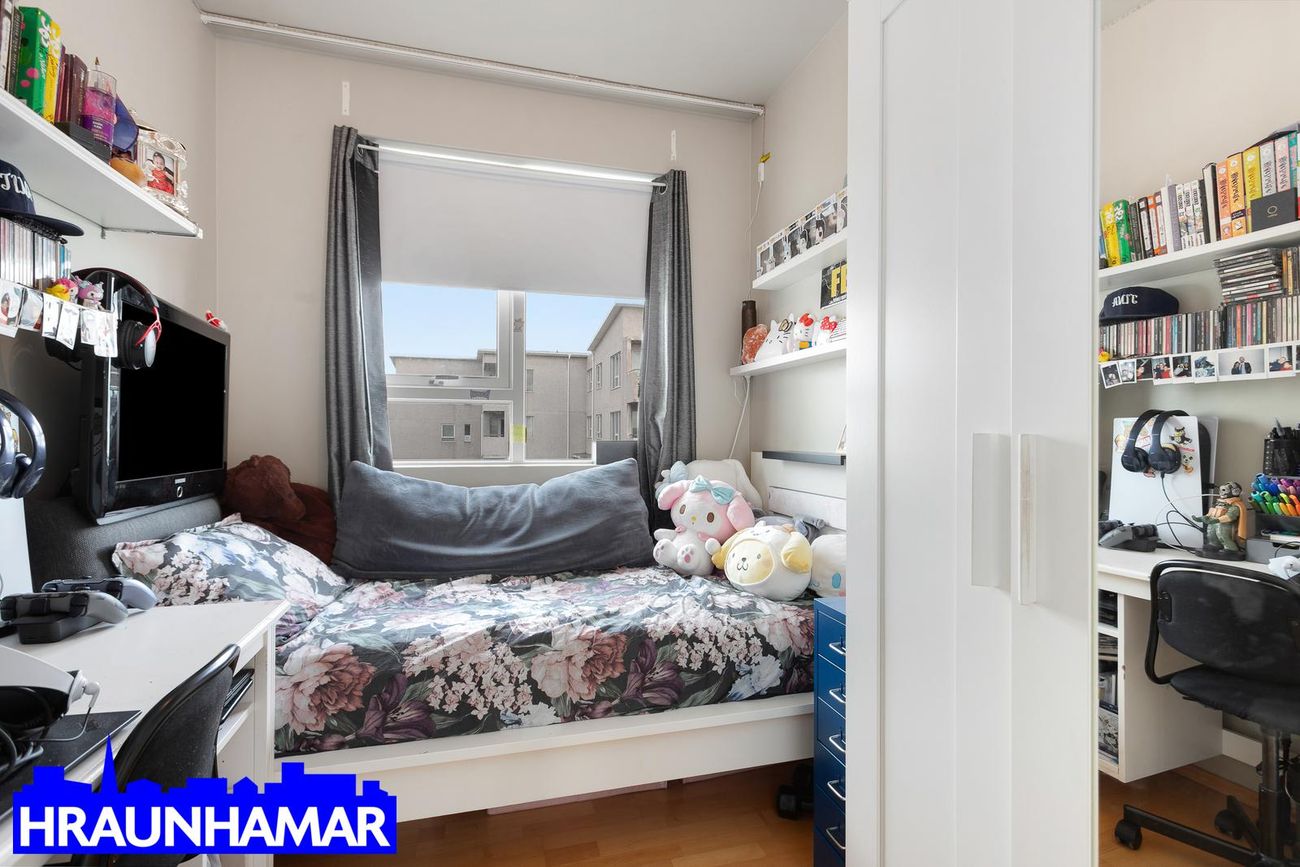 Burknavellir 3, 221 Hafnarfjörður