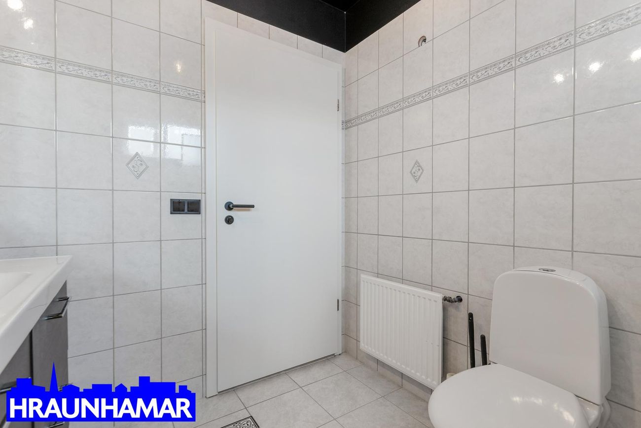 Burknavellir 3, 221 Hafnarfjörður