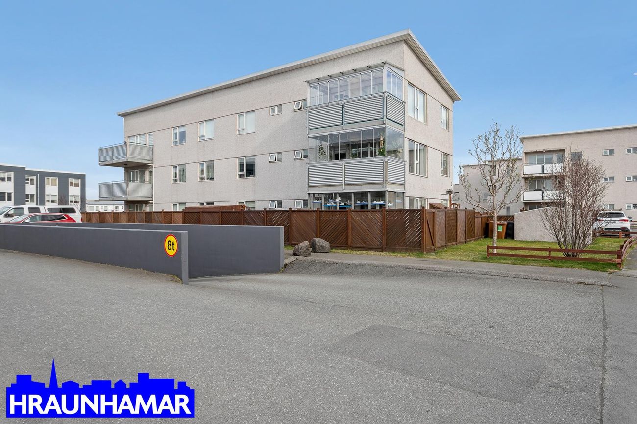 Burknavellir 3, 221 Hafnarfjörður