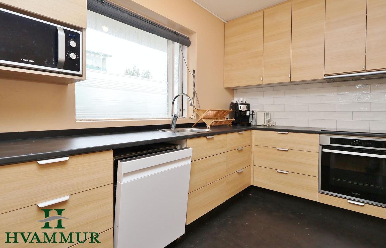 Skarðshlíð 27, 603 Akureyri