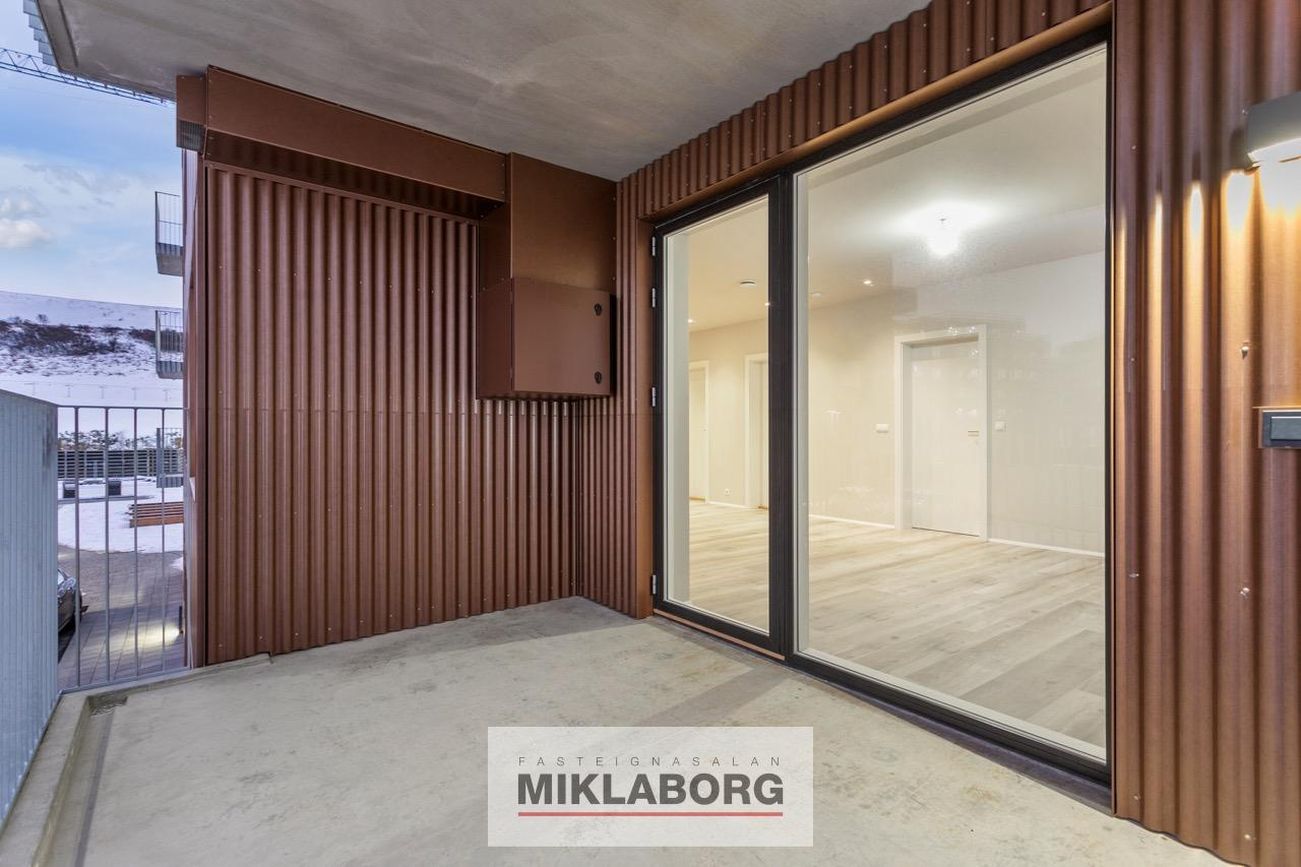 Hringhamar 33 - 0205, 221 Hafnarfjörður