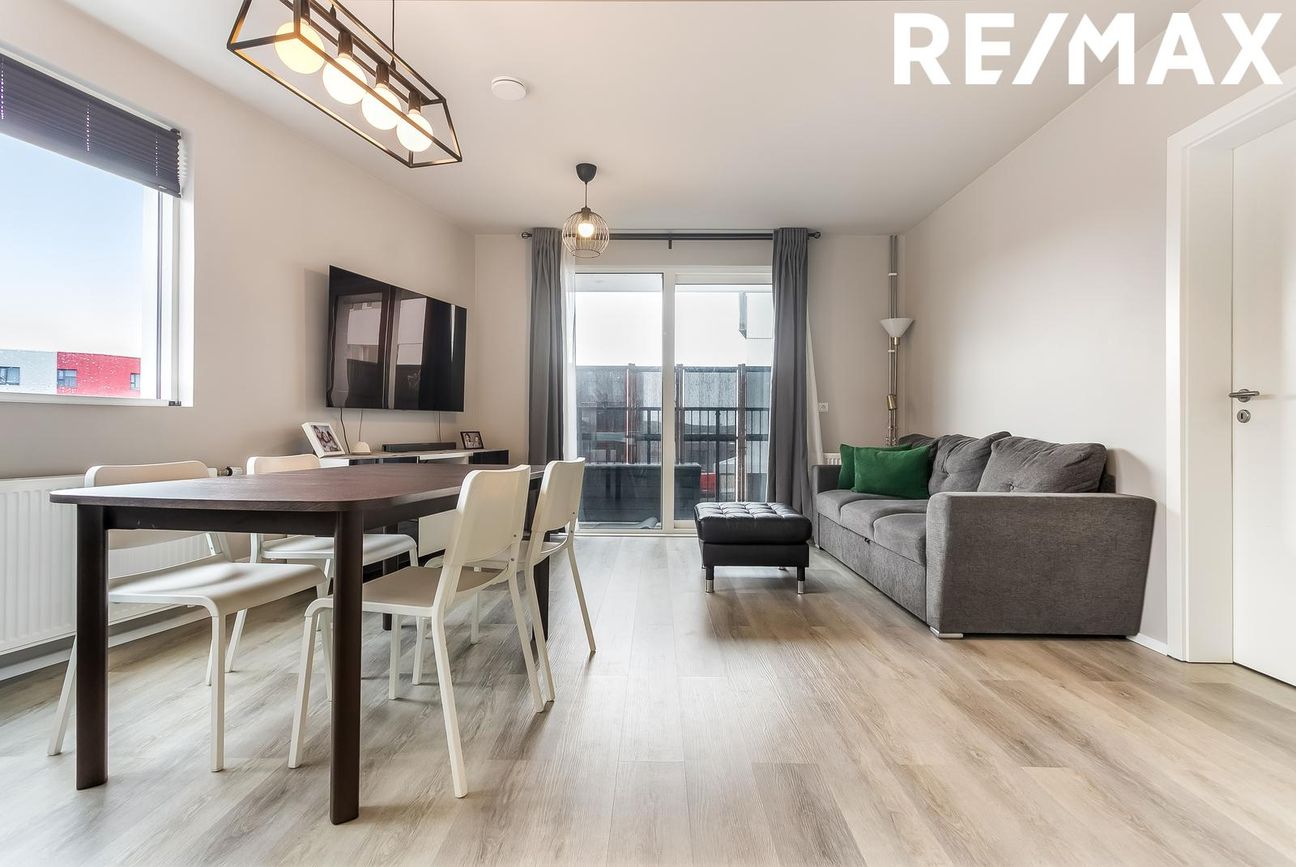 Rökkvatjörn 1, 113 Reykjavík