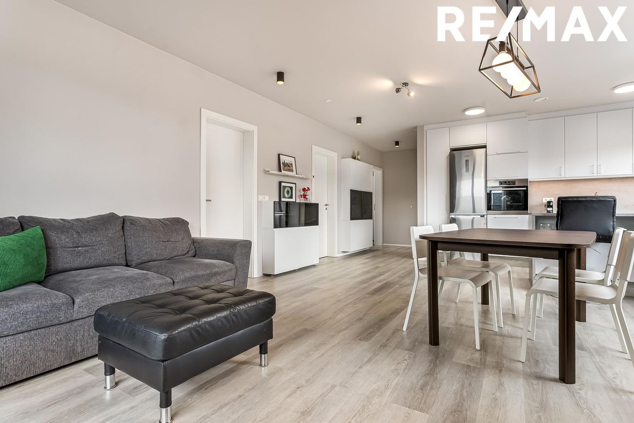 Rökkvatjörn 1, 113 Reykjavík