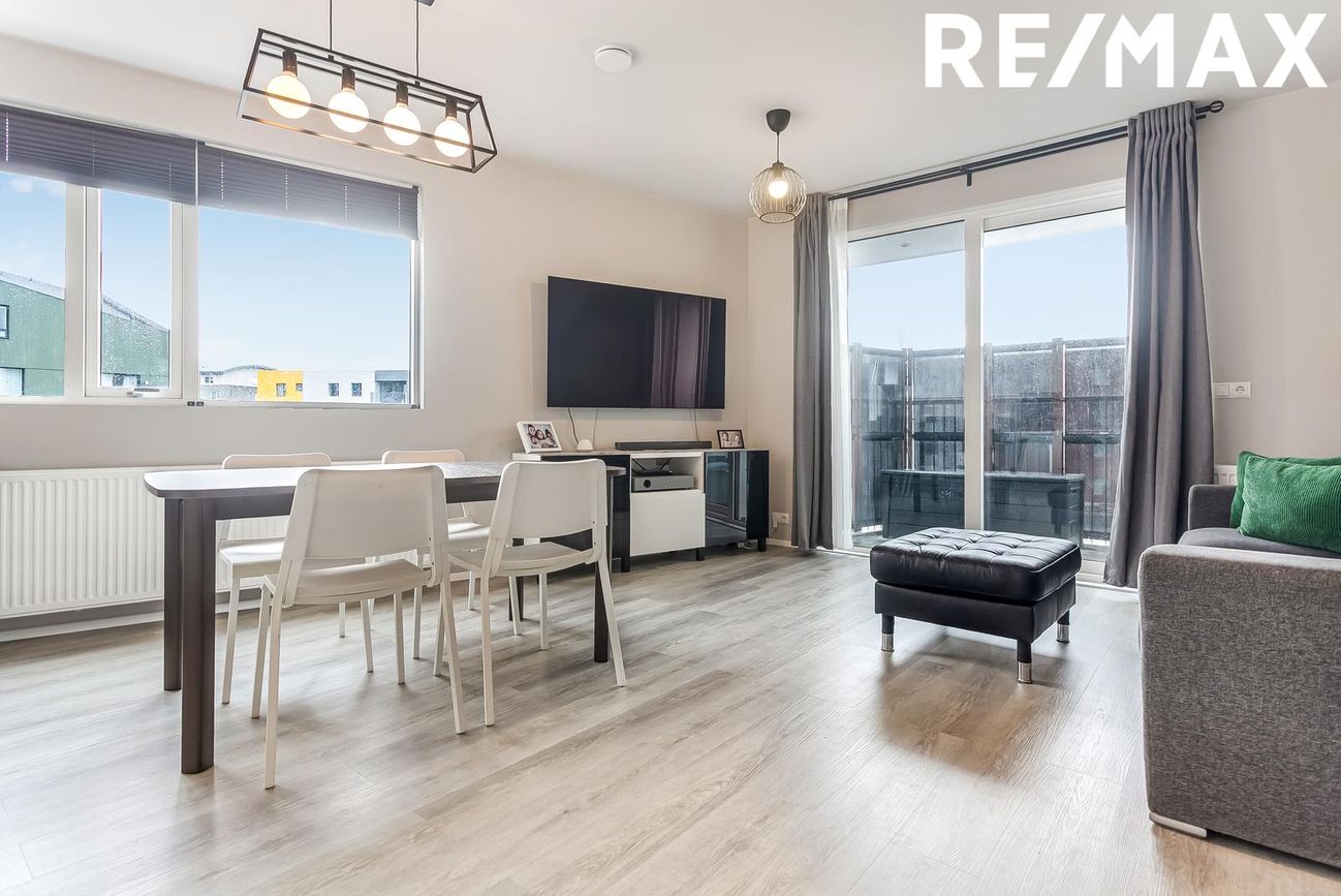 Rökkvatjörn 1, 113 Reykjavík