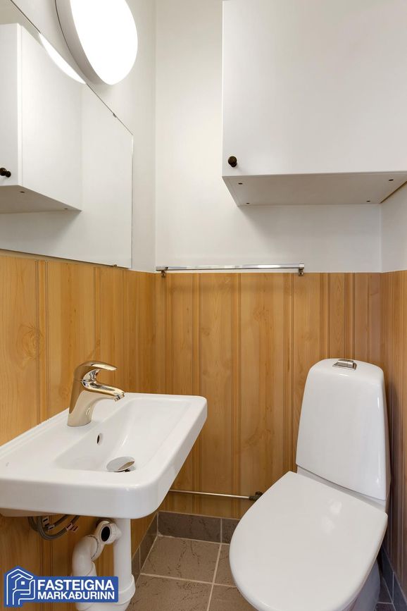 Hofteigur 8, 105 Reykjavík