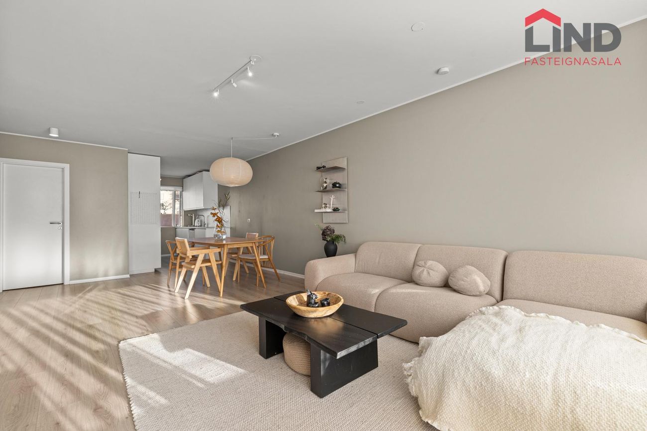 Gautland 7, 108 Reykjavík