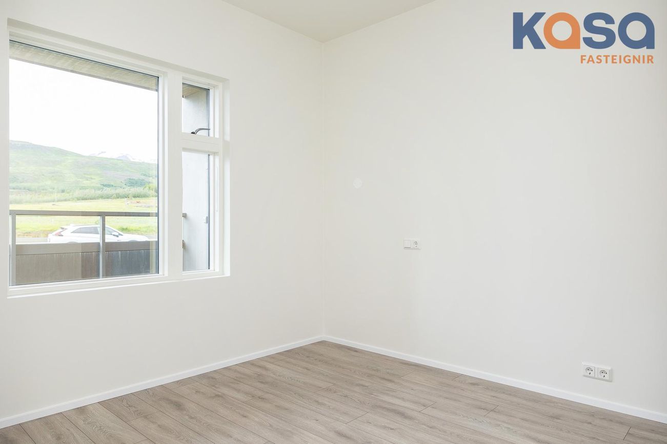 Kjarnagata 57, 600 Akureyri