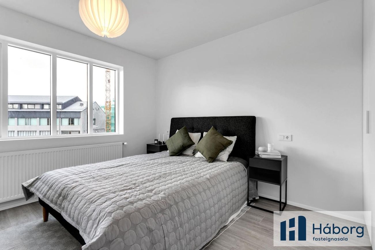Skipholt 1, 105 Reykjavík