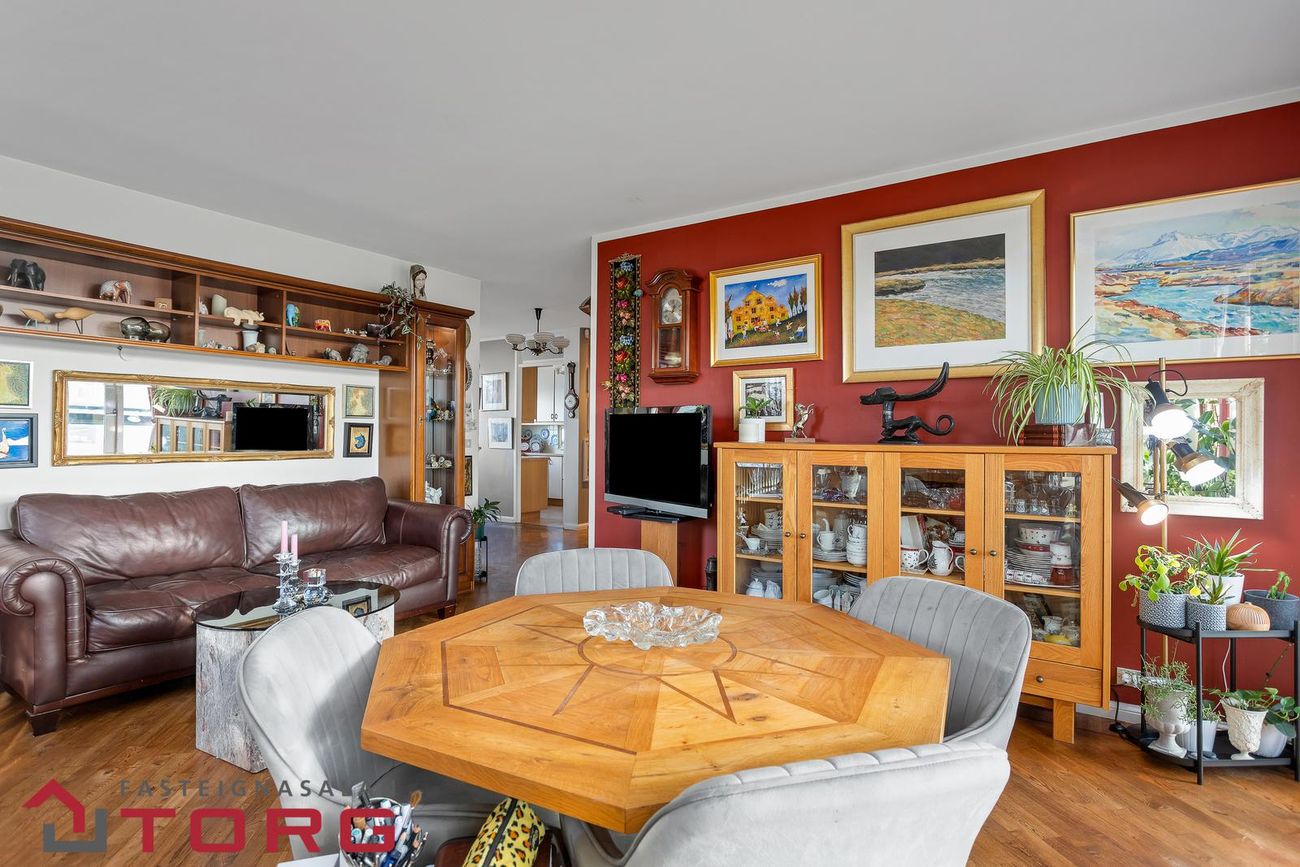 Sólheimar 27, 104 Reykjavík