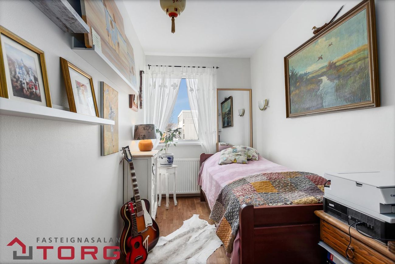 Sólheimar 27, 104 Reykjavík