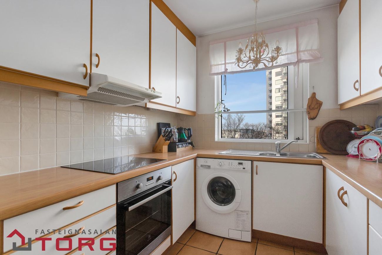 Sólheimar 27, 104 Reykjavík