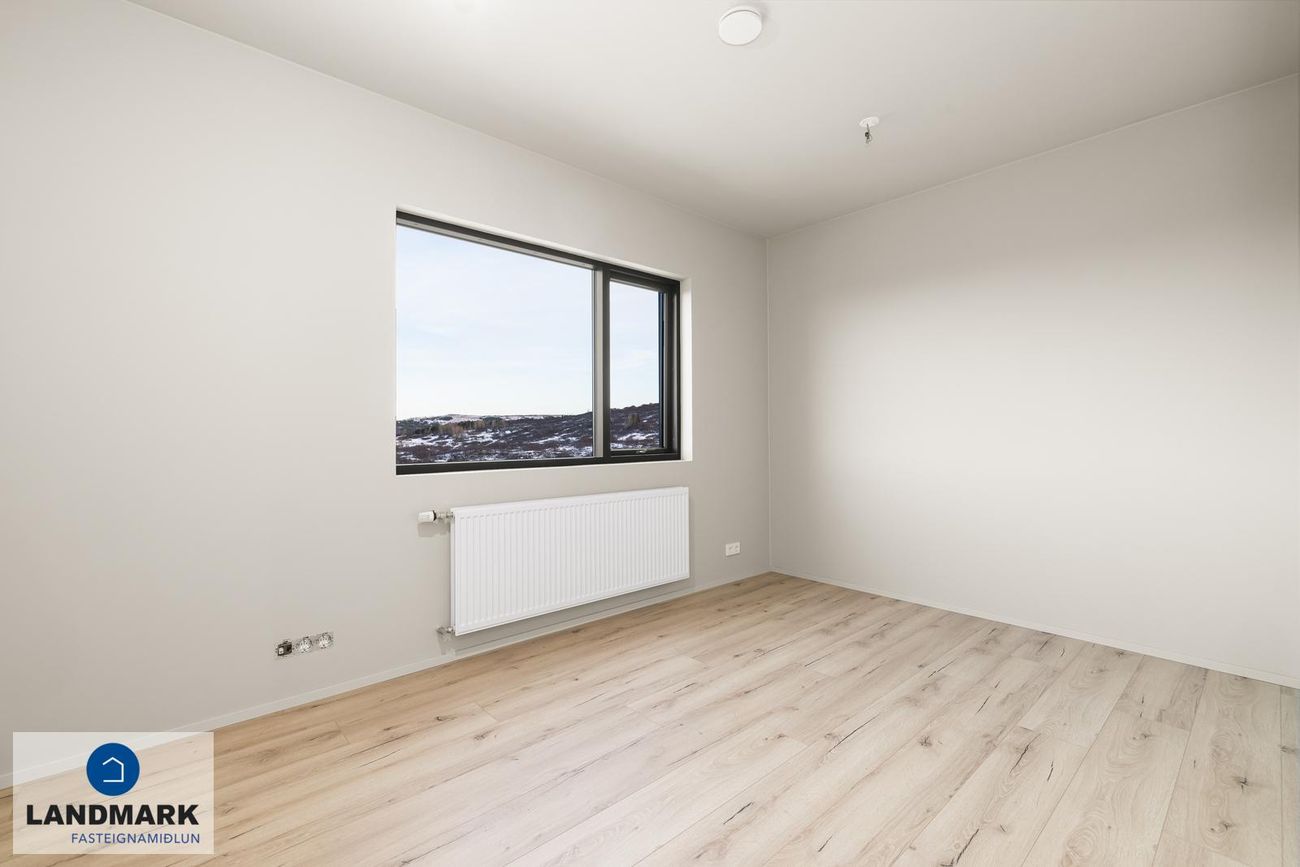 Lautargata 5, 210 Garðabær