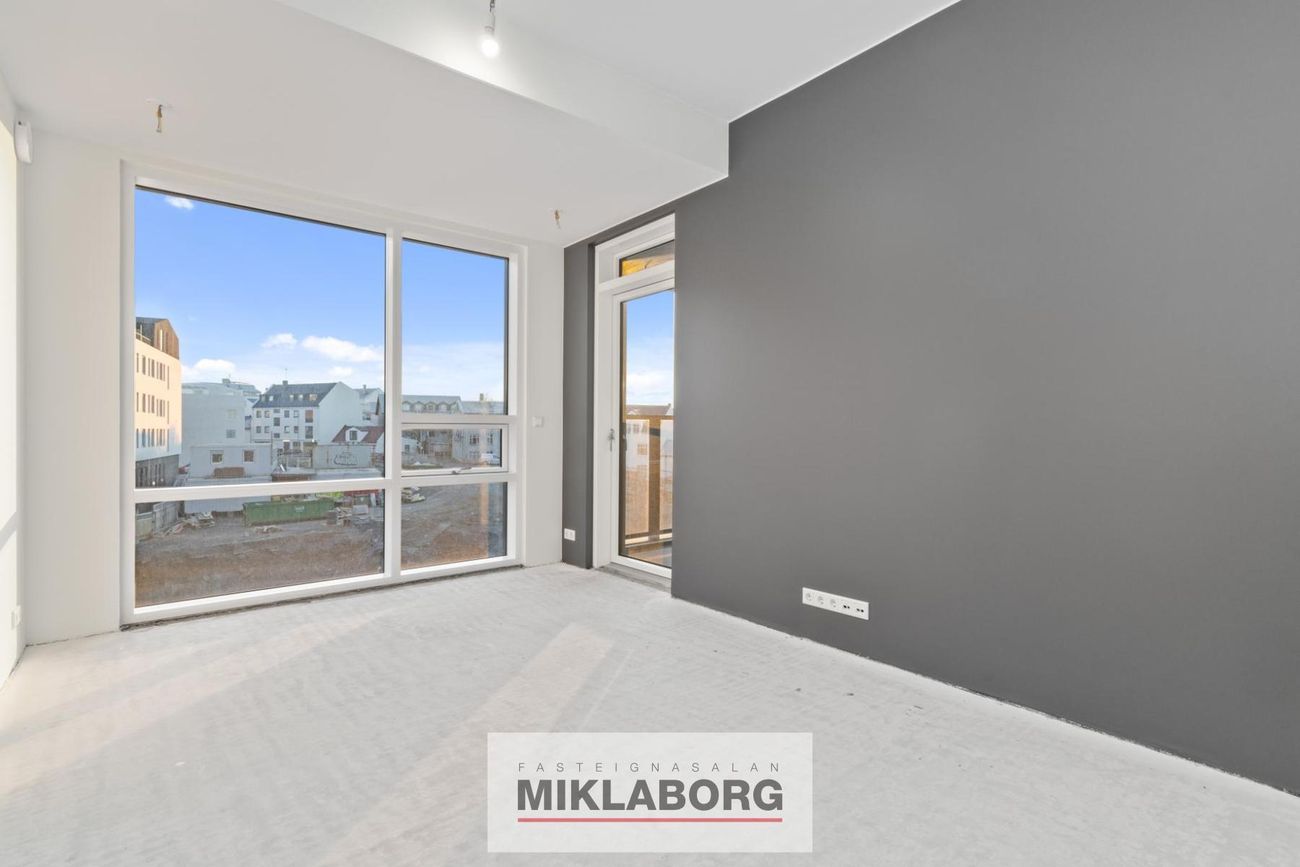 Ánanaust 3, 101 Reykjavík