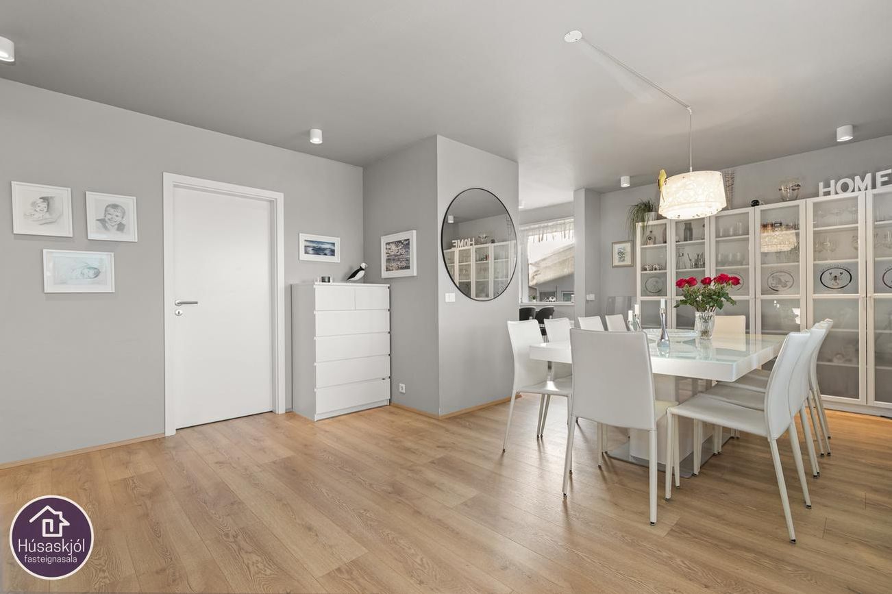 Hnjúkasel 4 - 0101, 109 Reykjavík