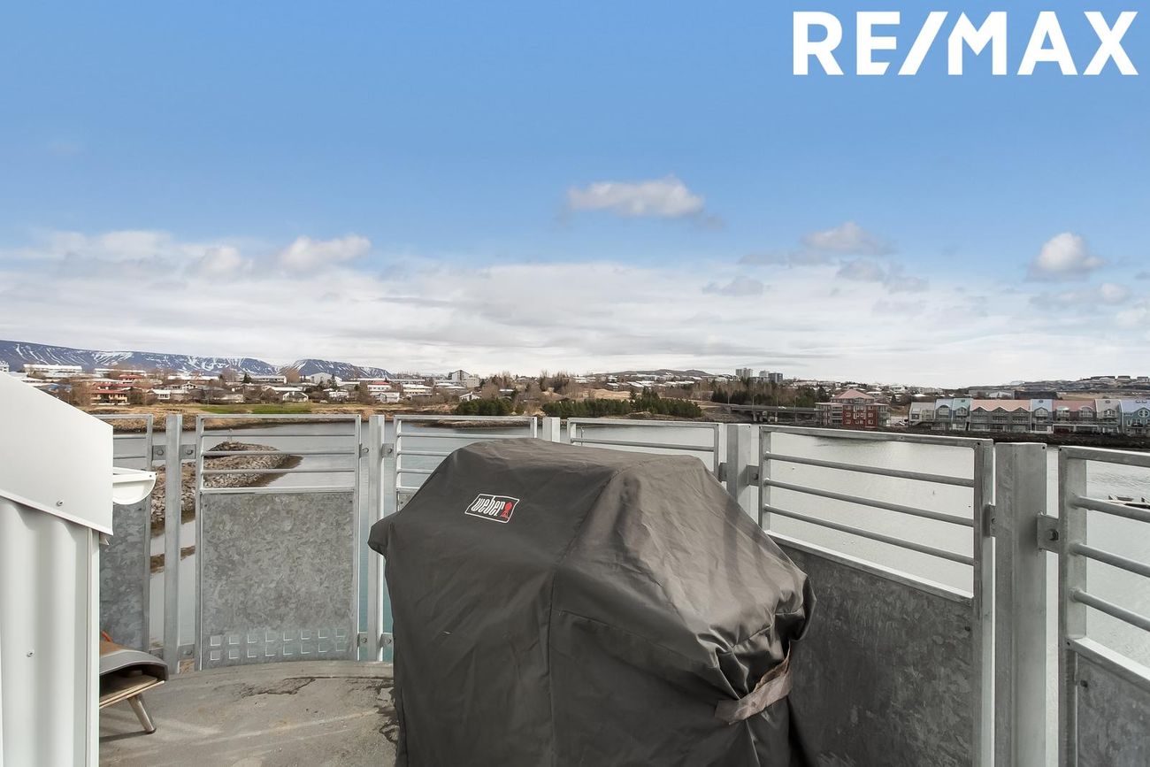Tangabryggja 18, 110 Reykjavík