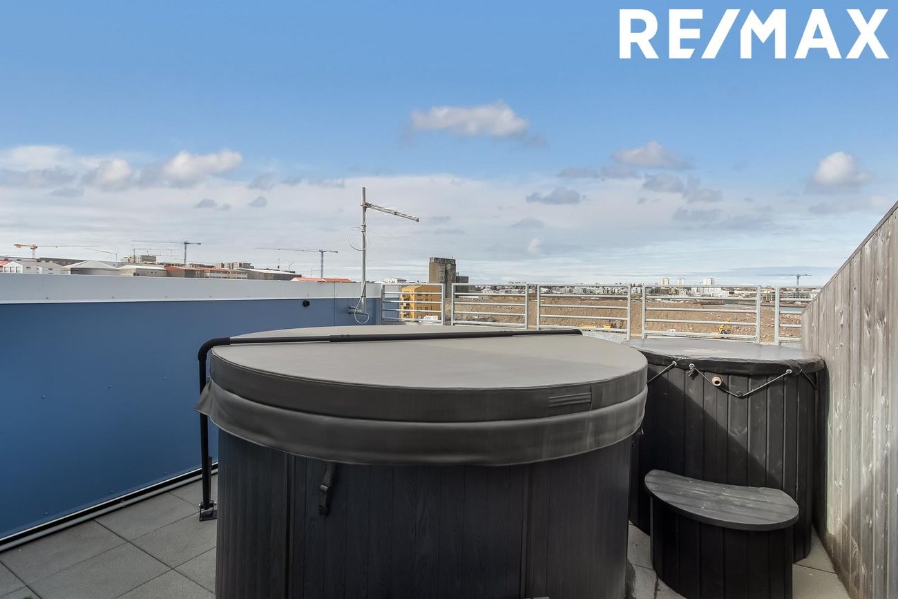 Tangabryggja 18, 110 Reykjavík