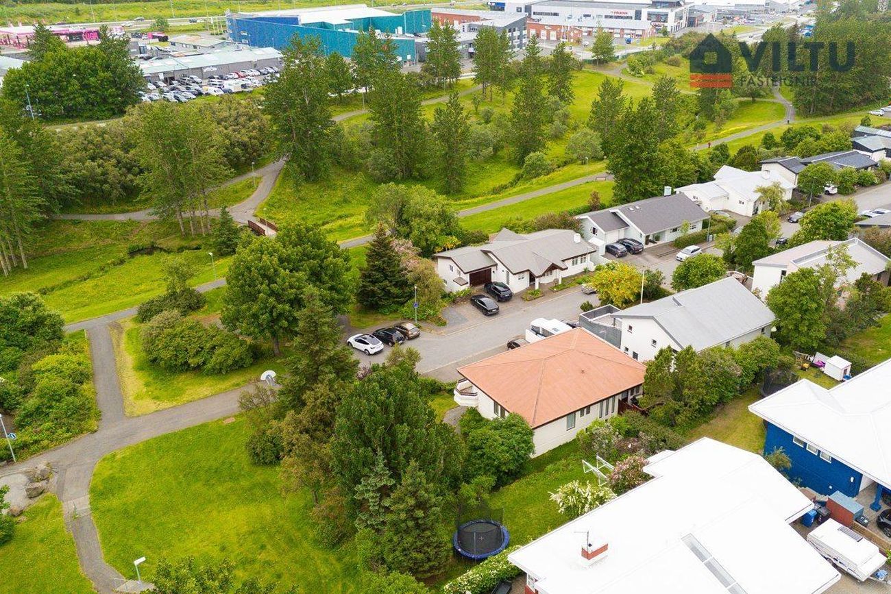Hlíðarhjalli 30 - 0101, 200 Kópavogur