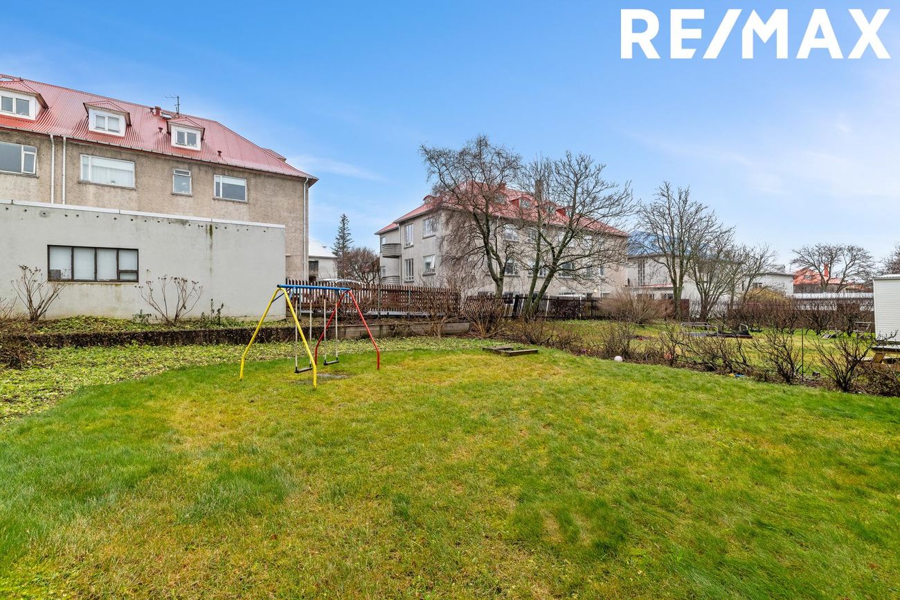 Barmahlíð 44, 105 Reykjavík