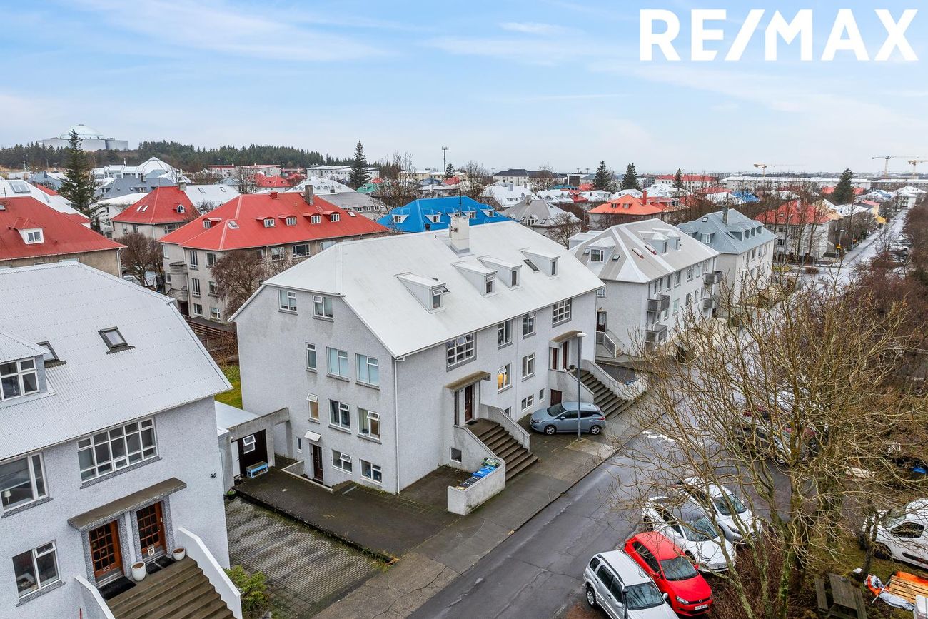 Barmahlíð 44, 105 Reykjavík