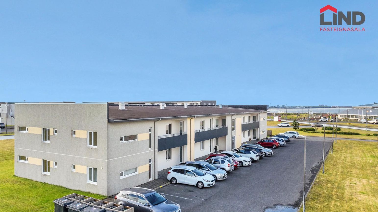 Tjarnabraut 16, 260 Reykjanesbær