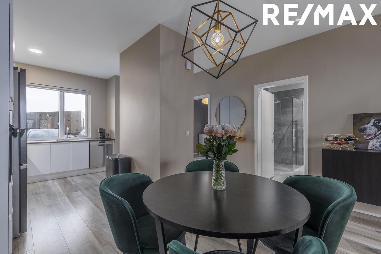 Dalsbraut 15, 260 Reykjanesbær