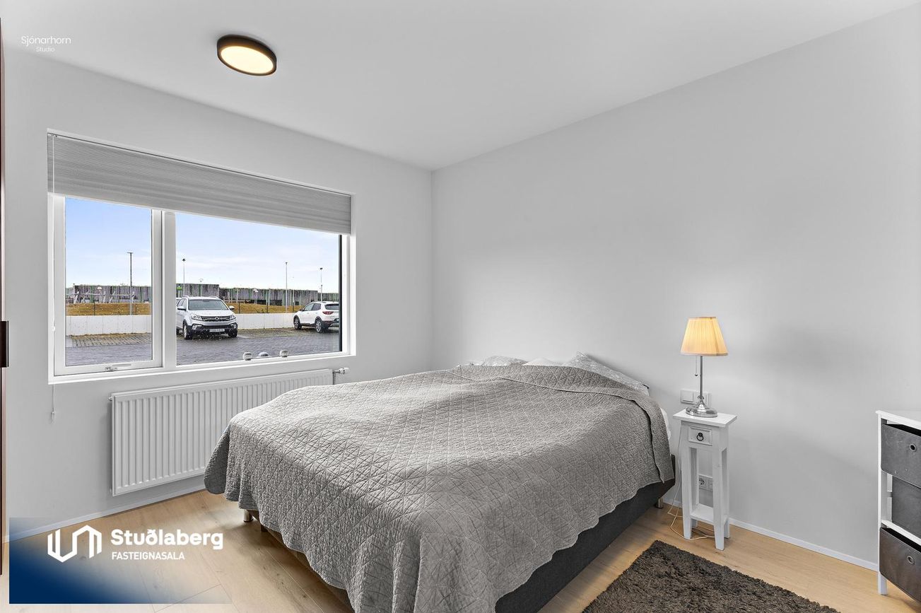Asparlaut 24, 230 Reykjanesbær