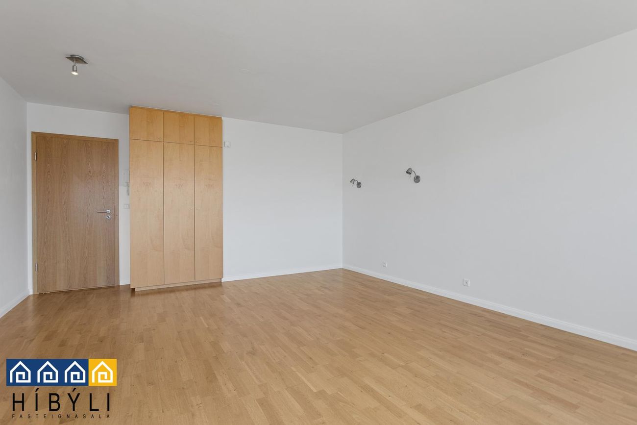 Fálkagata 17, 107 Reykjavík