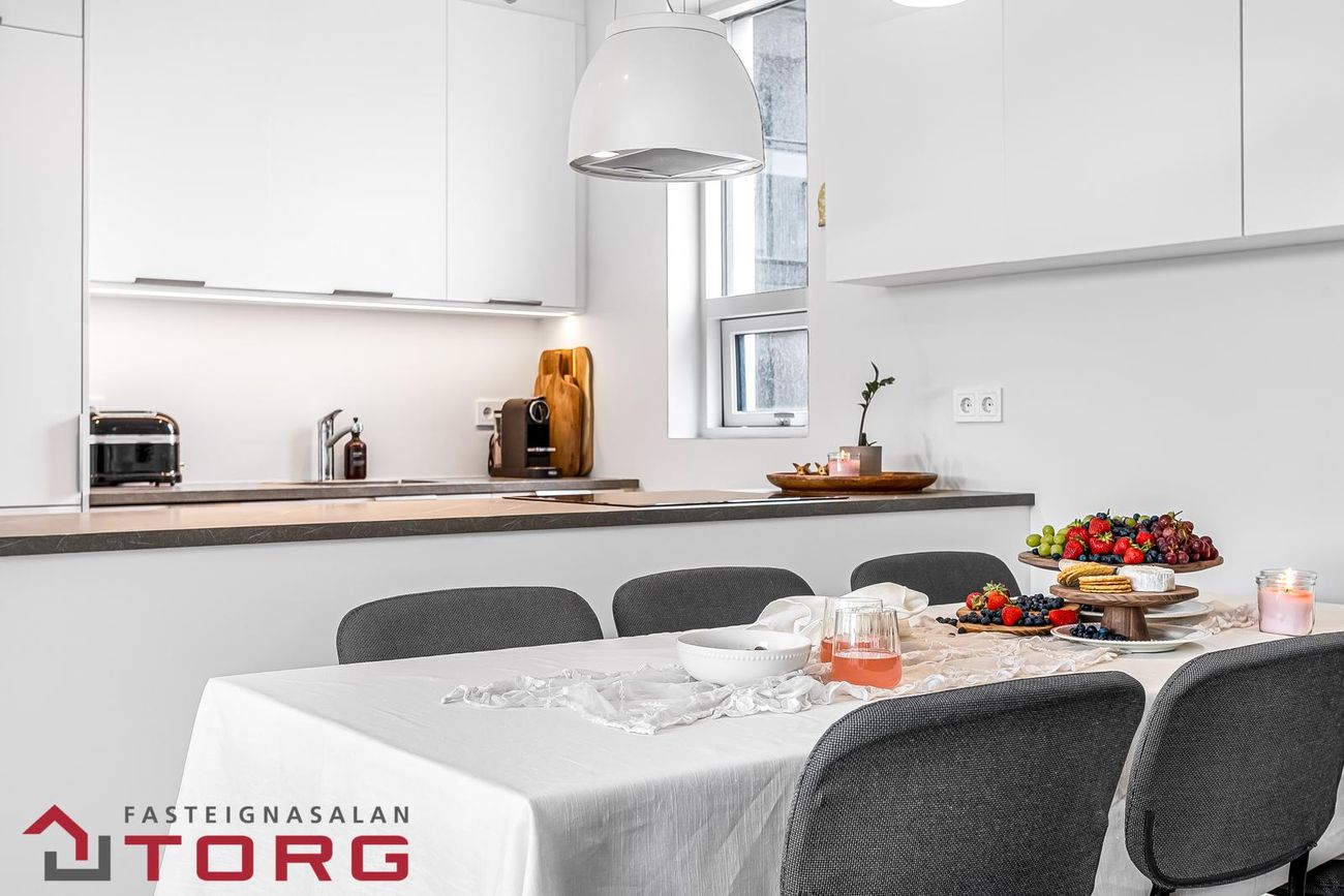 Áshamar 52 - 0307, 221 Hafnarfjörður