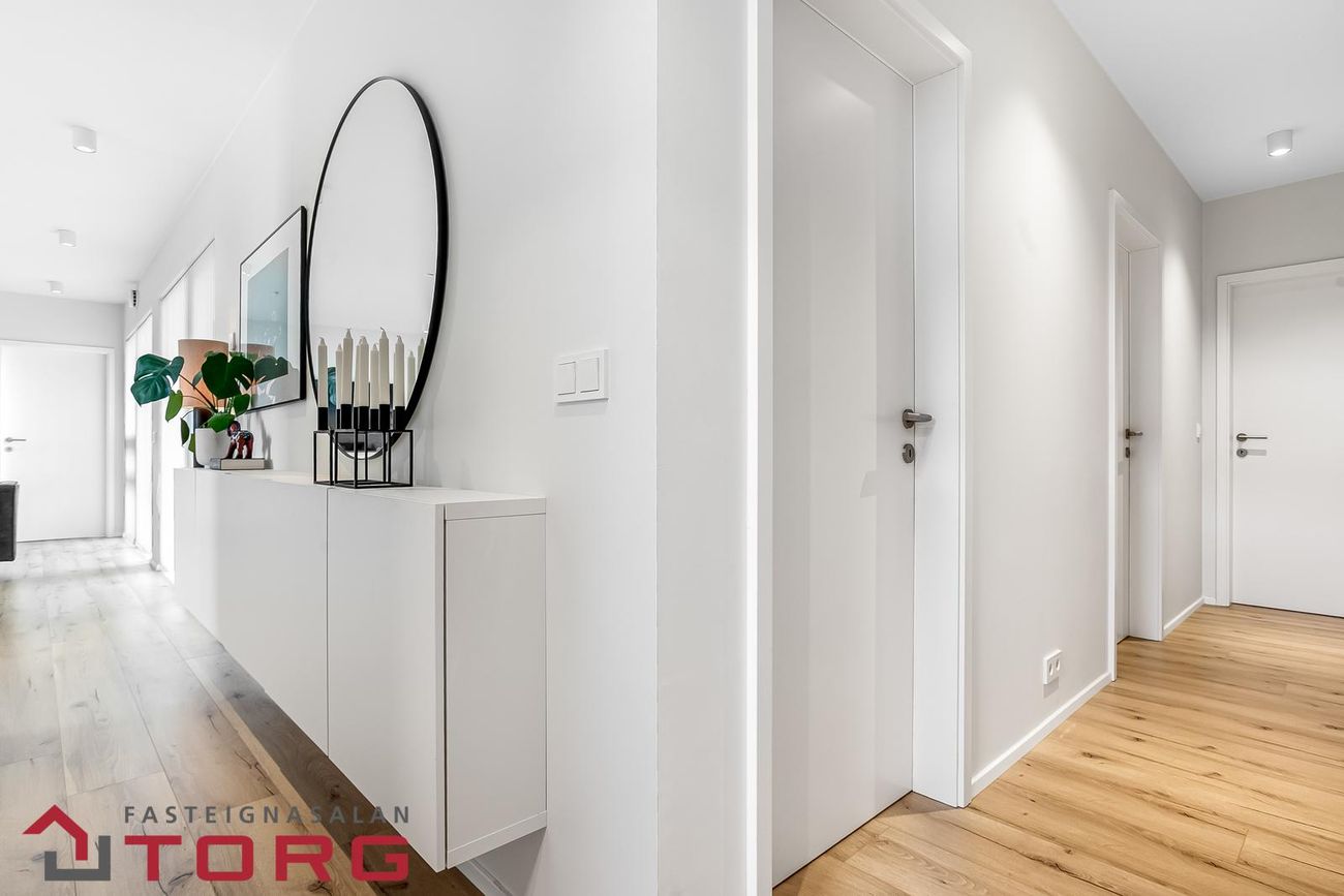 Áshamar 52 - 0307, 221 Hafnarfjörður