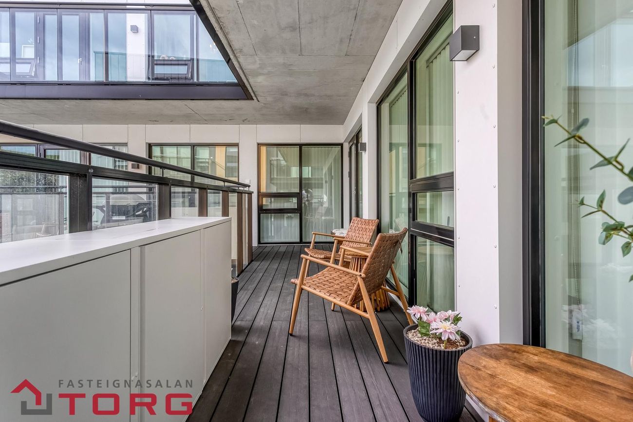 Áshamar 52 - 0307, 221 Hafnarfjörður